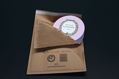 csm_wavebag-busta-3_d3464f2360.jpg